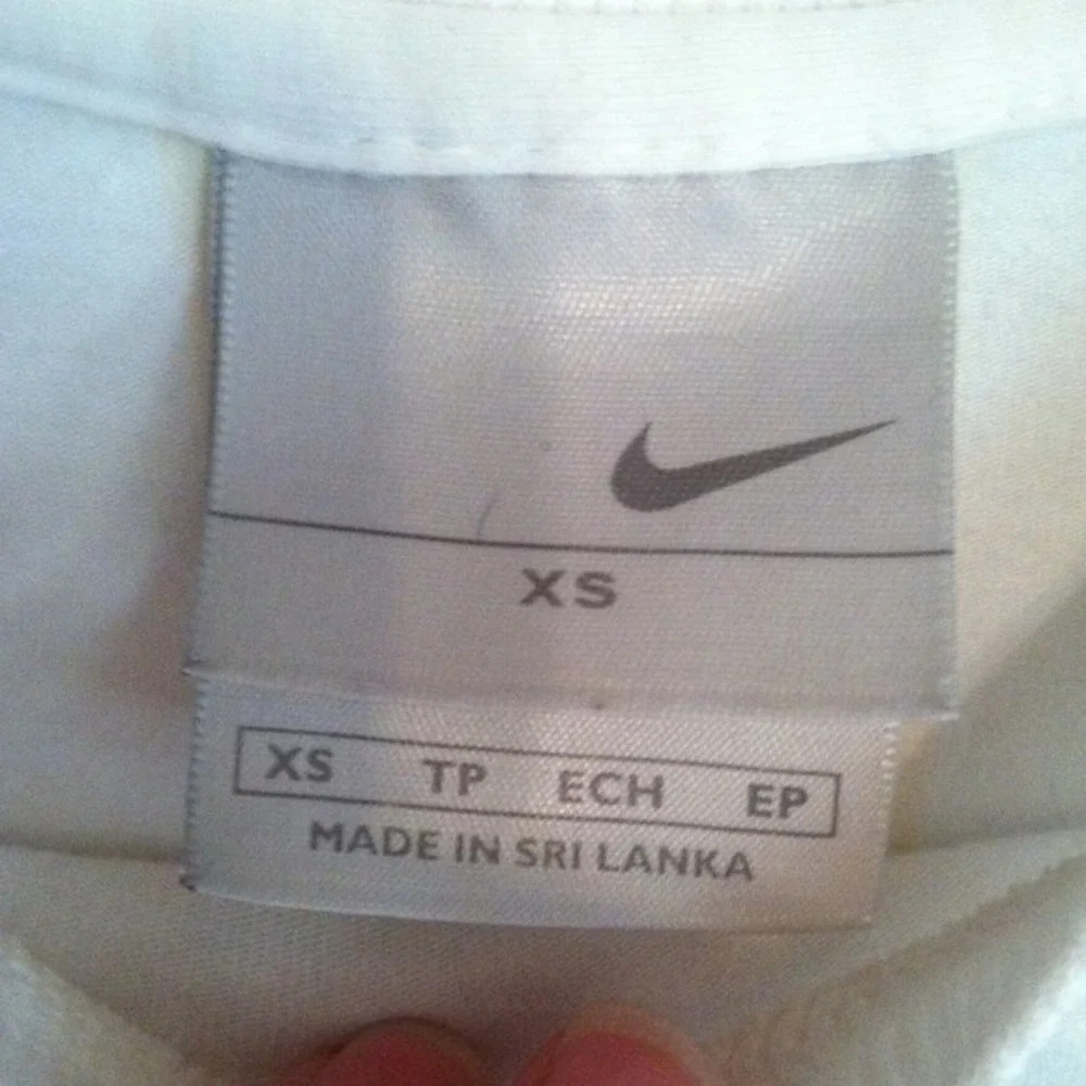 Workout top / CHINA - Picture 2 of 2
